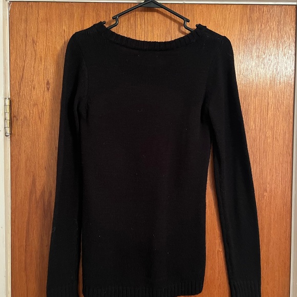 l.e.i. Sweater - Picture 2 of 5